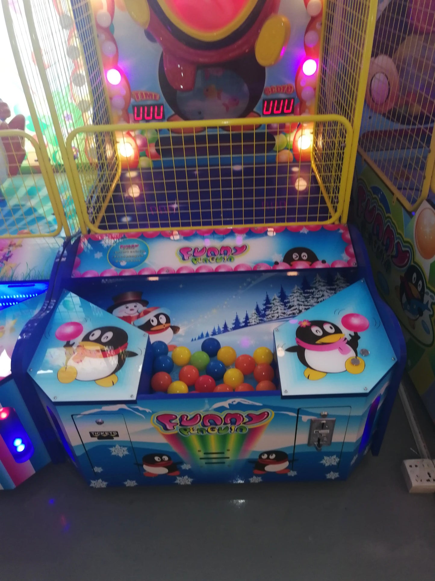 Funny-Penguin-Paradise-Ticket-game-machine-Amusement-Coin-Operated-Funny-Pengiun-II-Lottery-Redemption-Electronic-games-for-kids-Tomy-Arcade