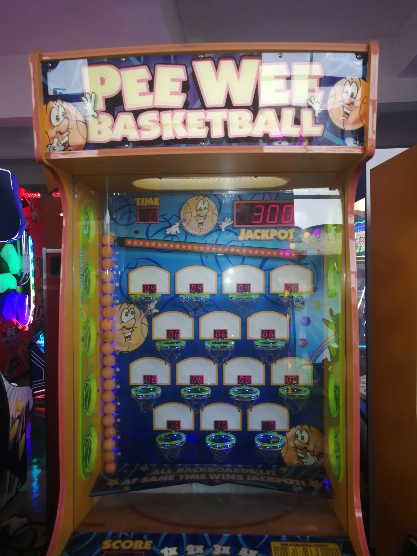 PeeWee-BasketBall-Lottery-Redemption-game-machine-Tomy-Arcade