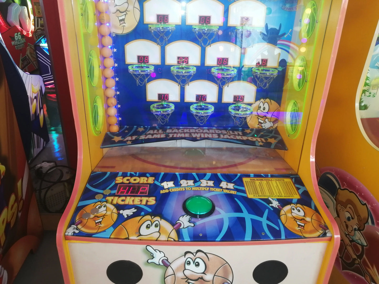 PeeWee-BasketBall-Lottery-Redemption-game-machine-Tomy-Arcade