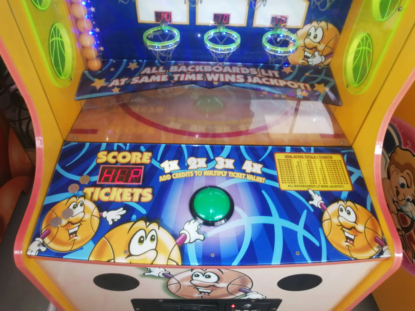 PeeWee-BasketBall-Lottery-Redemption-game-machine-Tomy-Arcade