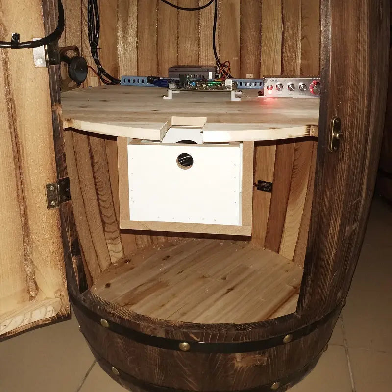 Beer-barrel-cocktail-arcade-game-machine-table-60-in-1-games-Tomy Arcade