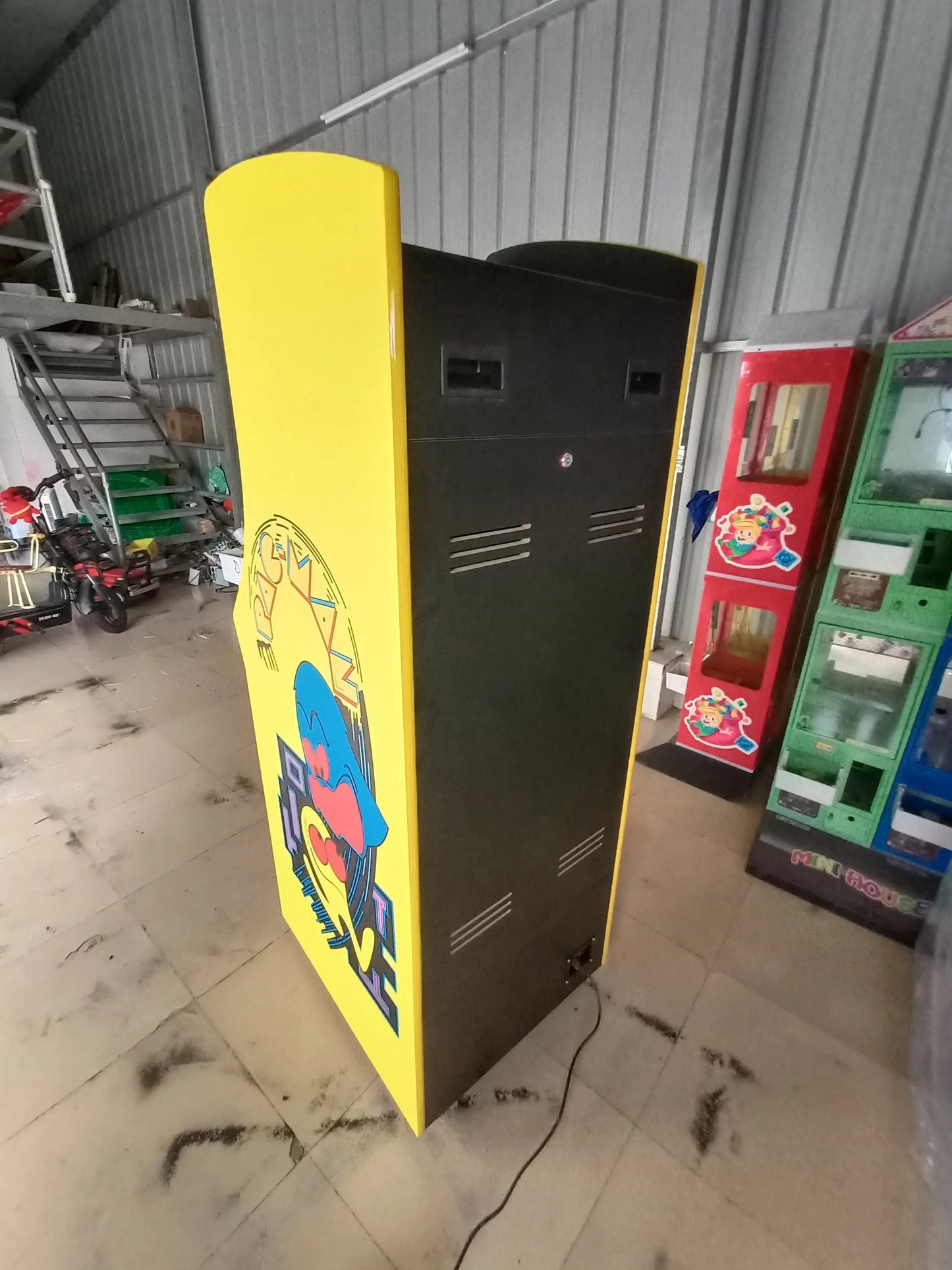 Pacman-arcade-Featured-arcade-game-machine-China-Direct-with-60-in-1-Coin-Operated-games-Tomy-Arcade