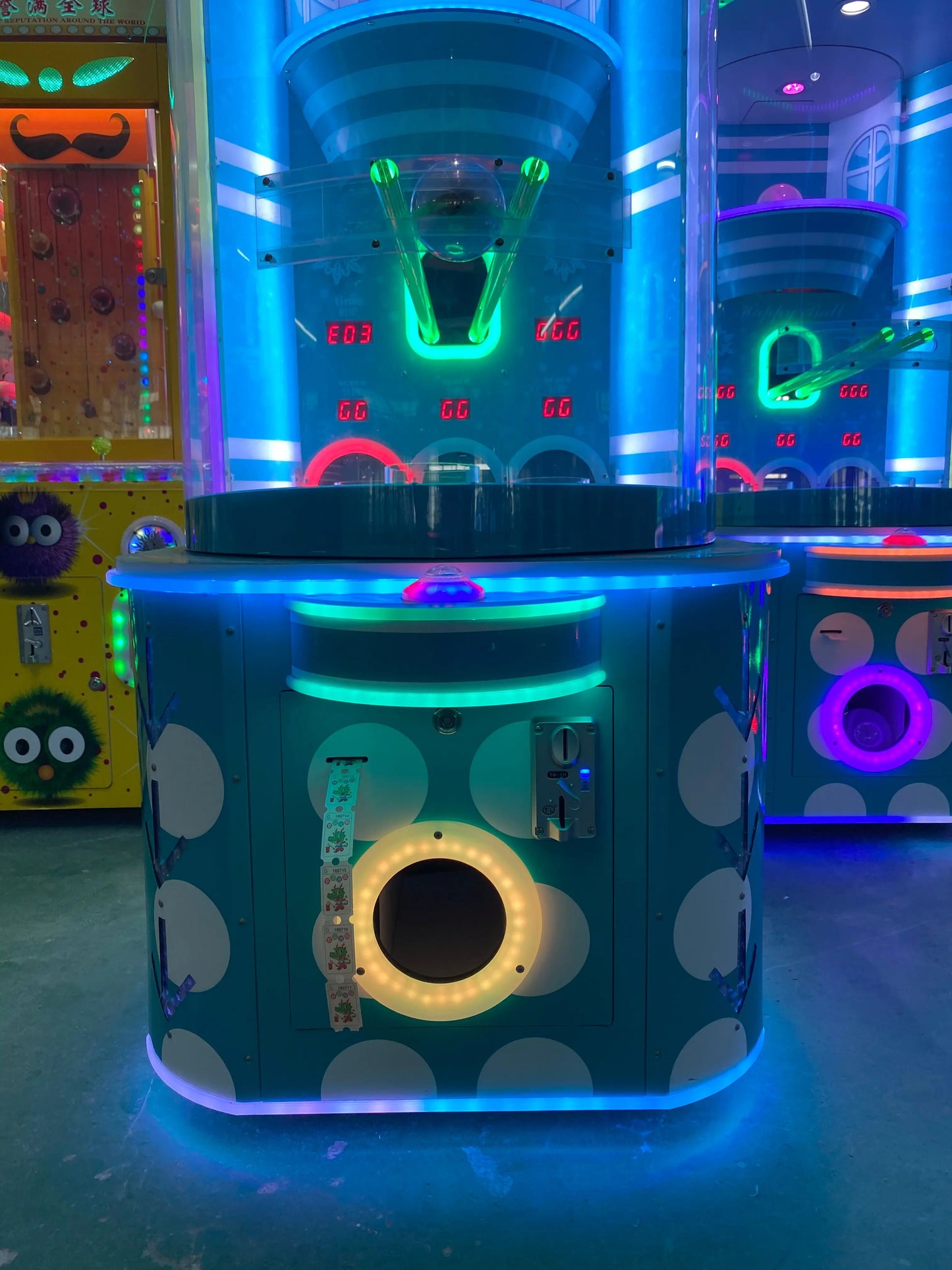 Happy-Ball-Gashapon-game-vending-machine-Amusement-Coin-Operated-Capsules-Toys-Capsule-Toys-Machine-Vending-Toys-Capsul-Tomy-Arcade