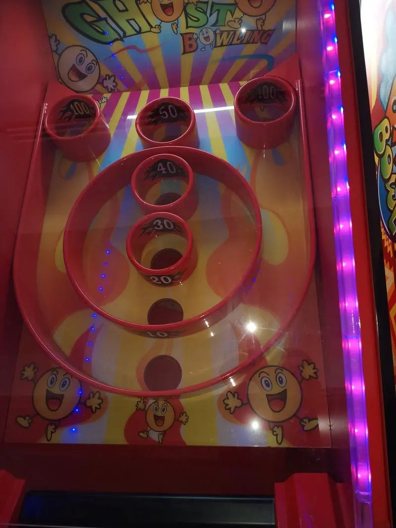 Skee-Ball-Game-Arcade-Carnival-Ghost-Bowling-sport-Redemption-game-machine-Tomy-Arcade