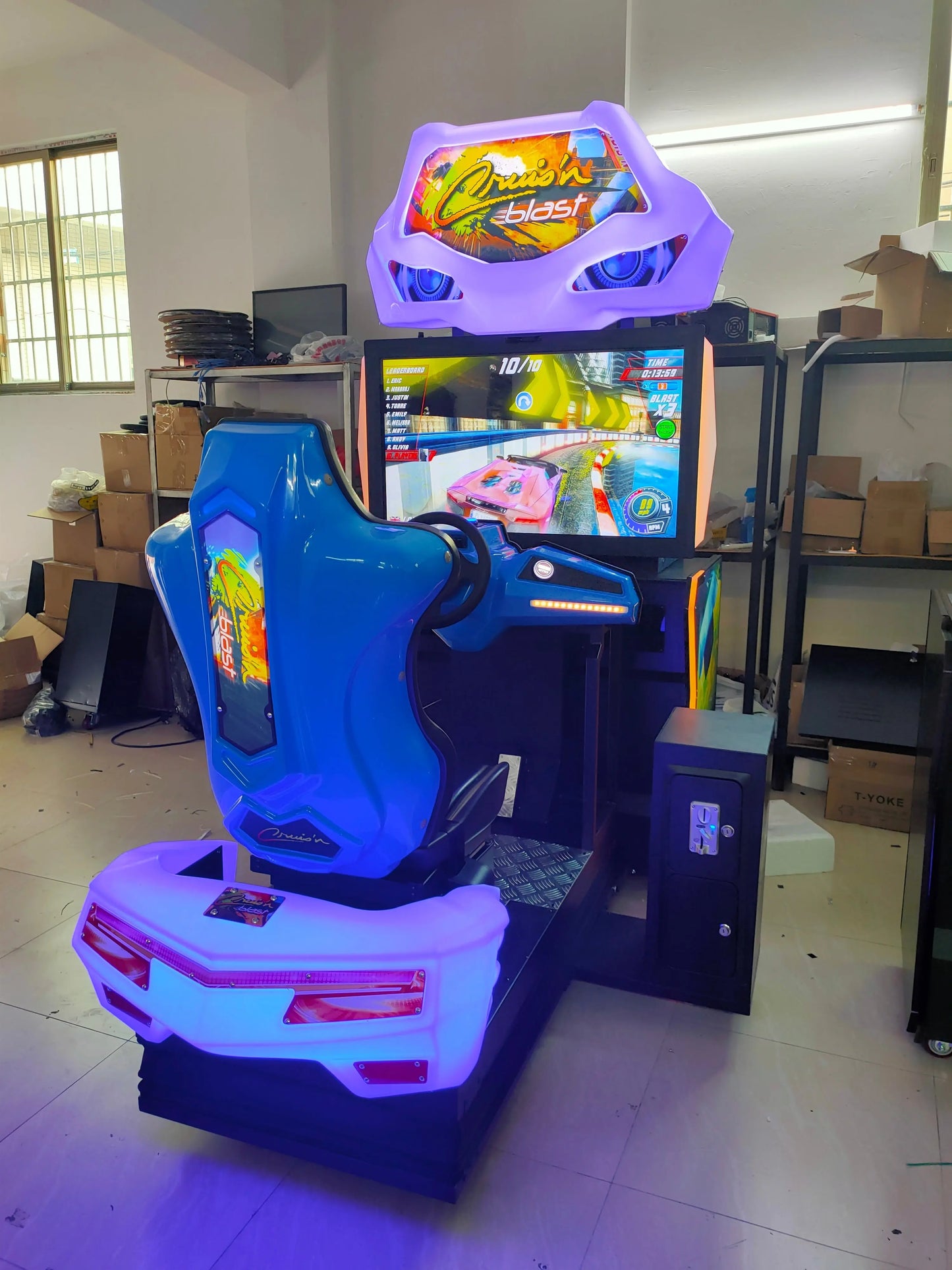 Cruising-Blast-Racing-Game-Machine-Cruis'n-Blast-Simulator-Racing-Car-Dynamic-Storm-game-Tomy-Arcade