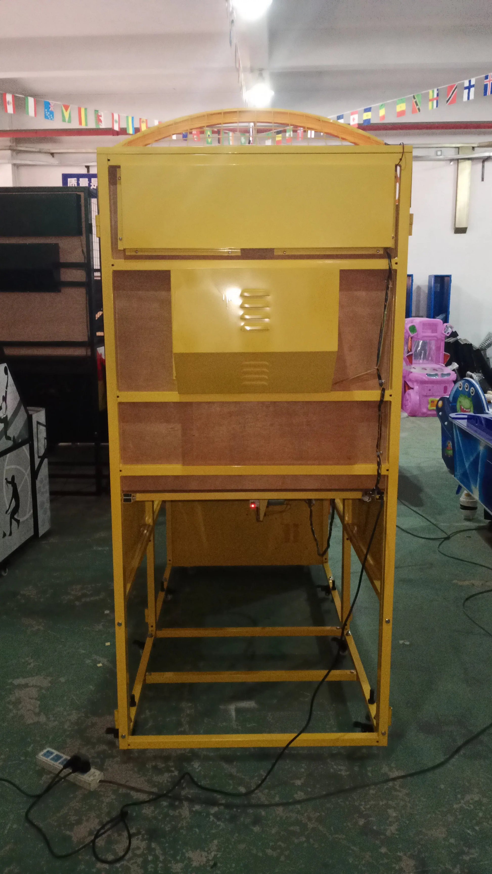 Spider-Man-Basketball-game-machine-Amusement-Coin-Operated-Basketball-Shooting-sports-arcade-Hot-Selling-Tomy-Arcade