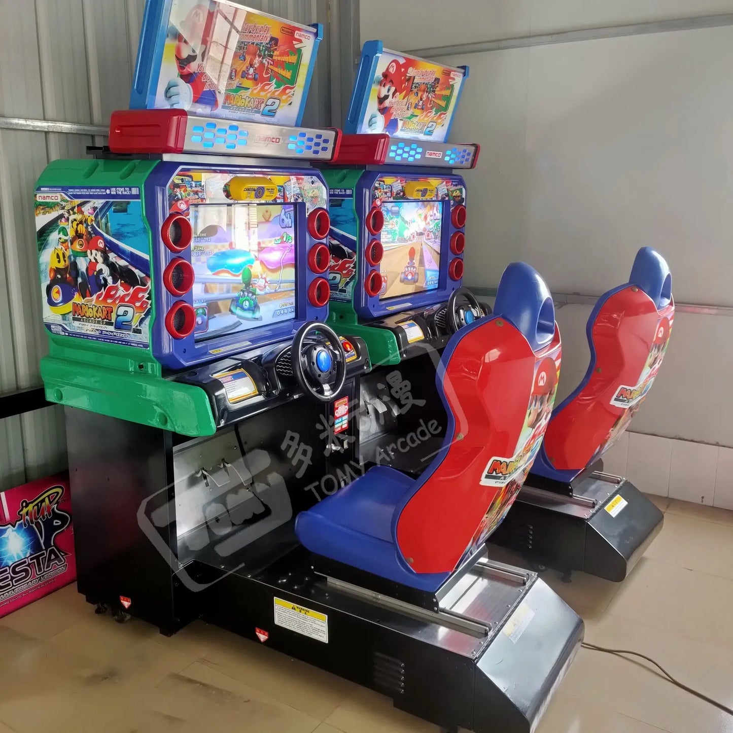 mario-kart-gp2-arcade-japan-racing-arcade-game-machine-Tomy-Arcade