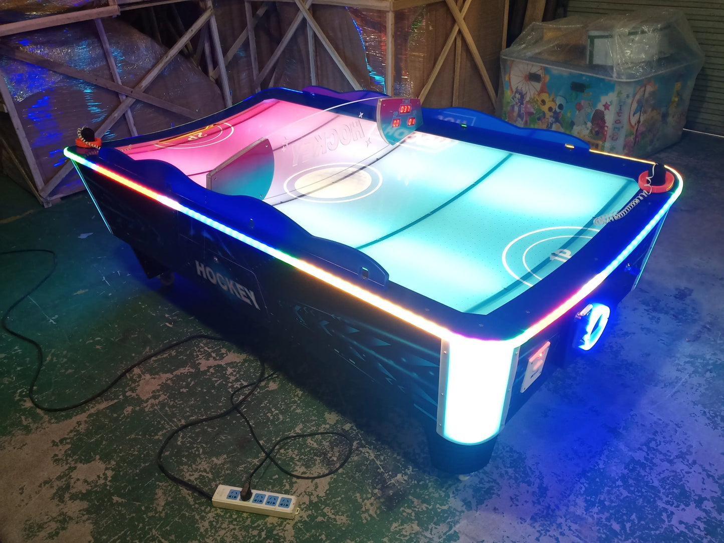 Curved-Surface-Air-Hockey-Arcade-Game-Machine-Classic-Sport-Air-Hockey-Table-Tomy-Arcade