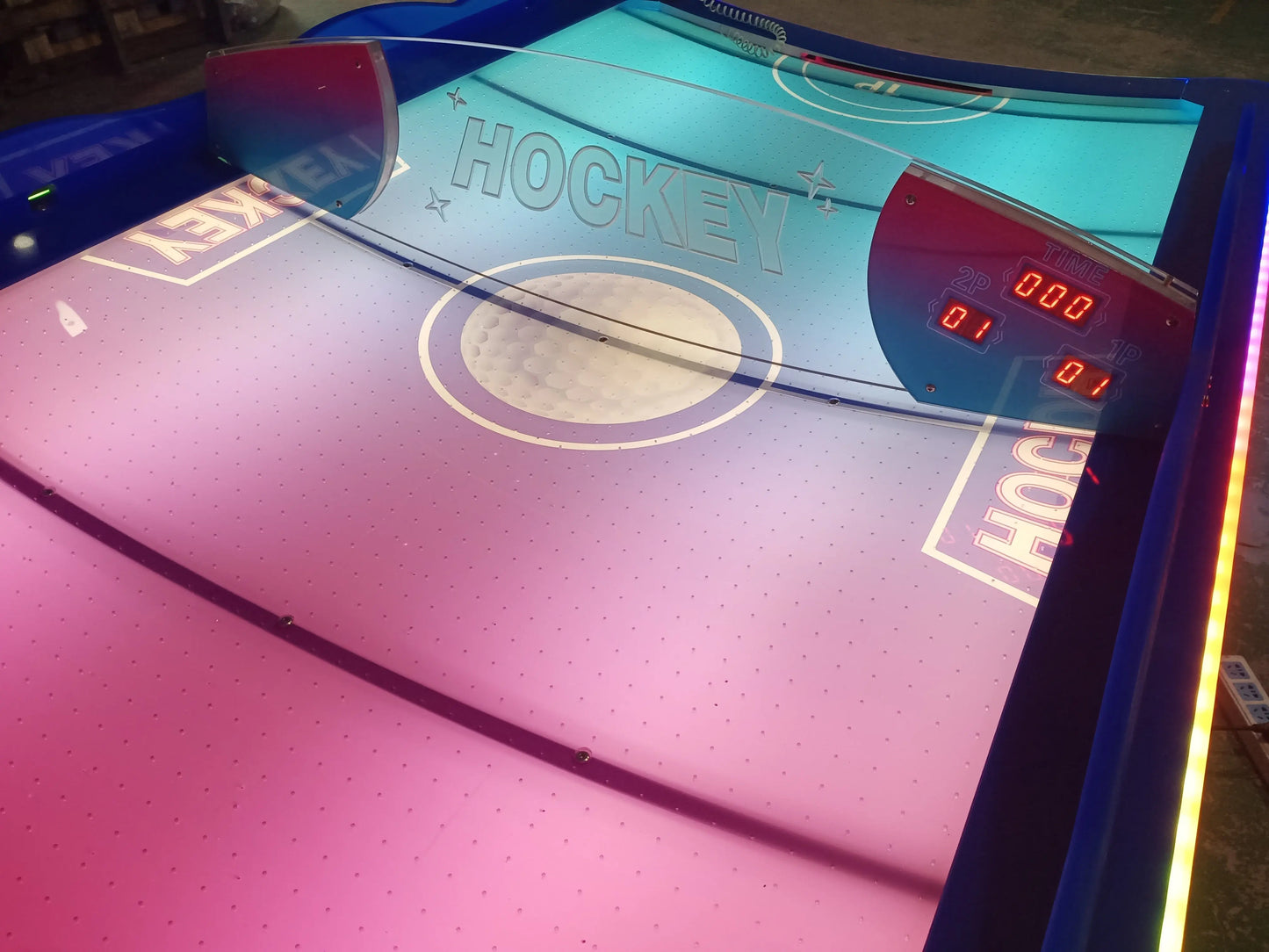 Curved-Surface-Air-Hockey-Arcade-Game-Machine-Classic-Sport-Air-Hockey-Table-Tomy-Arcade