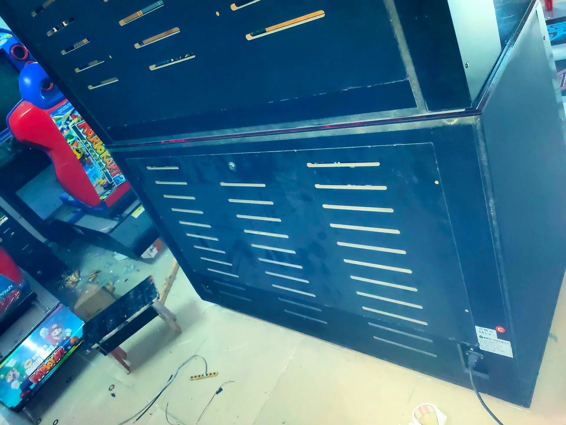 pump-it-up-piu-infinity-Amusement-Coin-Operated-dancing-musice-Video-game-machine-Tomy-Arcade