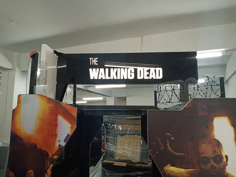 The-Walking-Dead-Gun-Hunting-Games