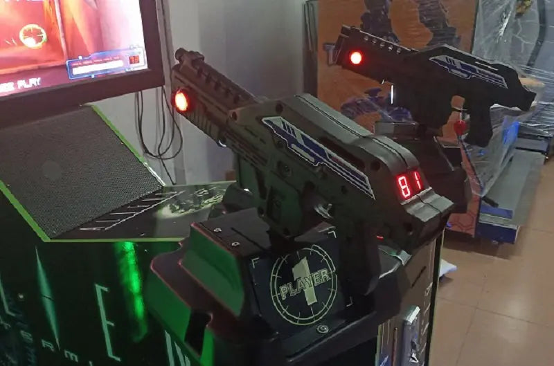 ALIENS-Extermination-Arcade-gun-Shooting-Games-42-inch-Amusement-Coin-Operated-machine-Tomy-Arcade