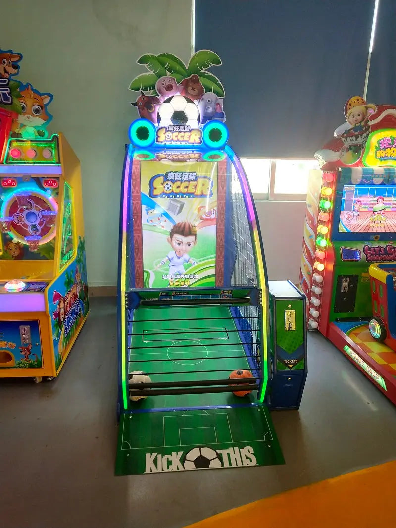 crazy-soccer-kids-sports-game-machine-Amusement-Coin-Operated-arcade-games-tomy-arcade