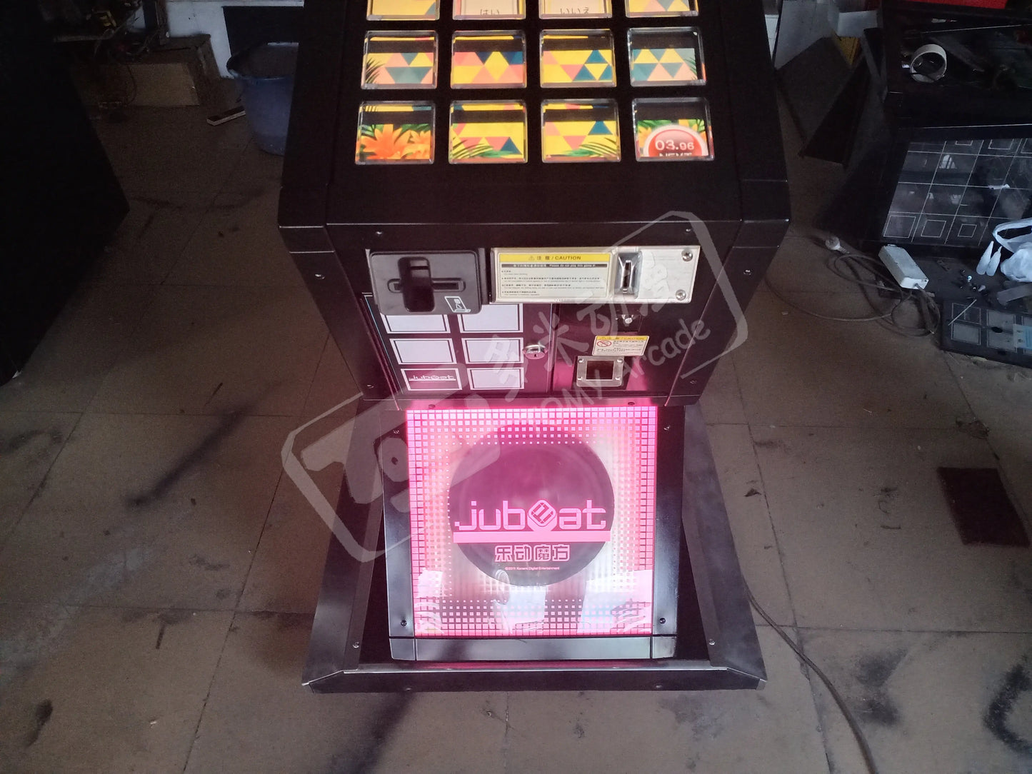 Bemani-Jubeat-Musical-Rhythm-Game-Retro-Konami-Retro-machines-tomy-arcade