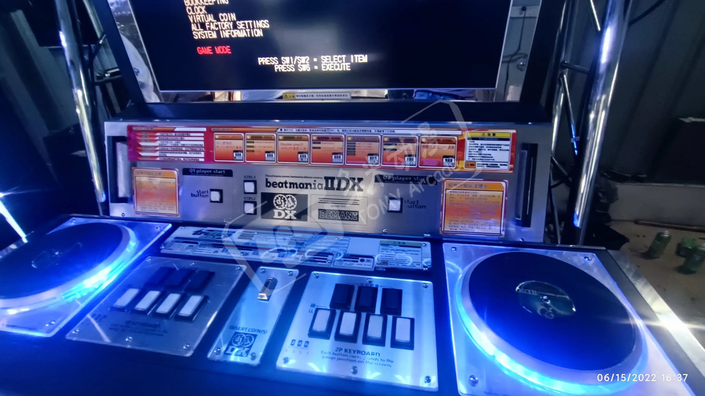 Beatmania-II-DX-29-Retro-Musical-Video-Game-Beatmania-II-DX-Cast-Hour-for-Sale-tomy-arcade